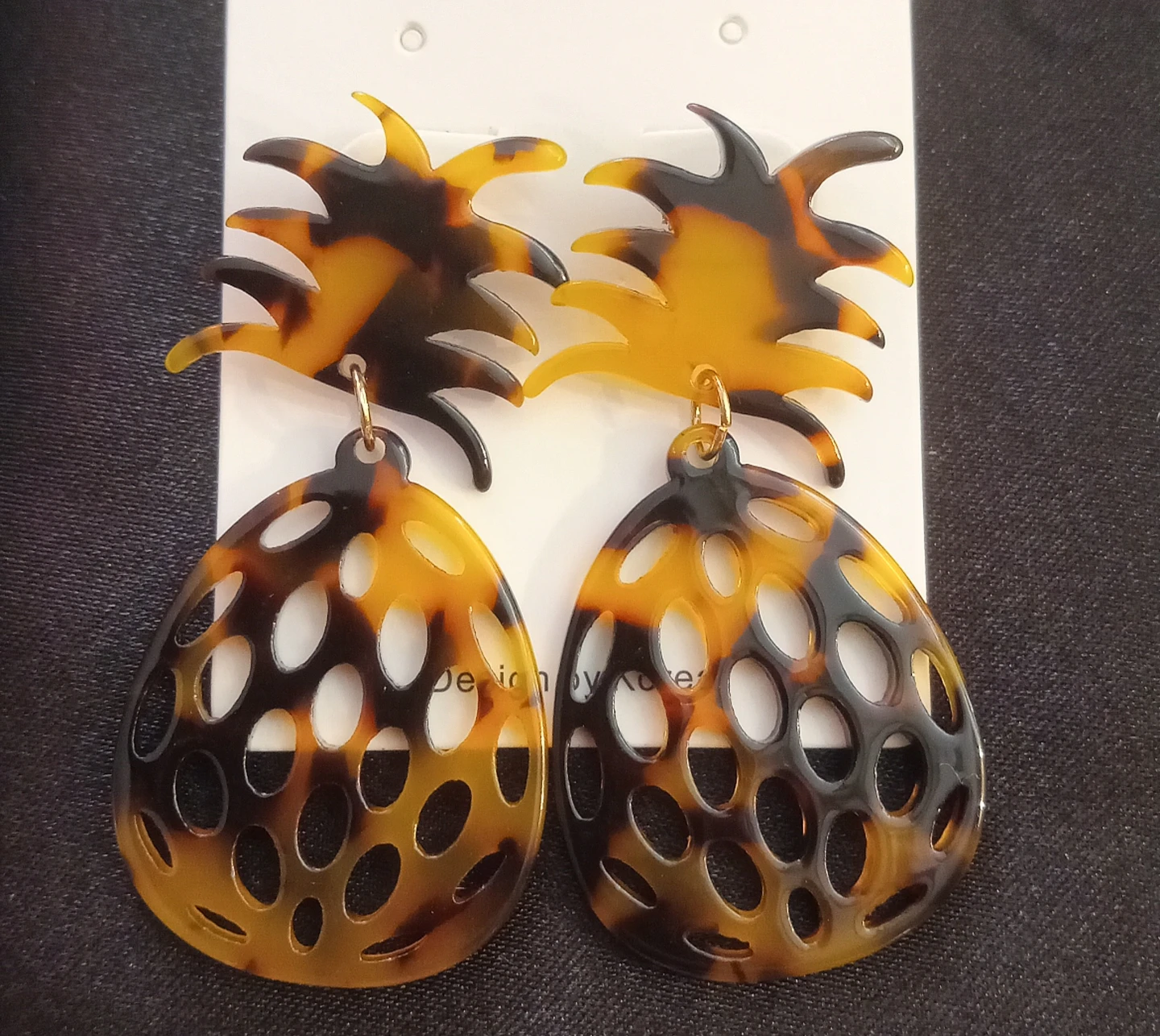 Tortoise Pineapple Earrings