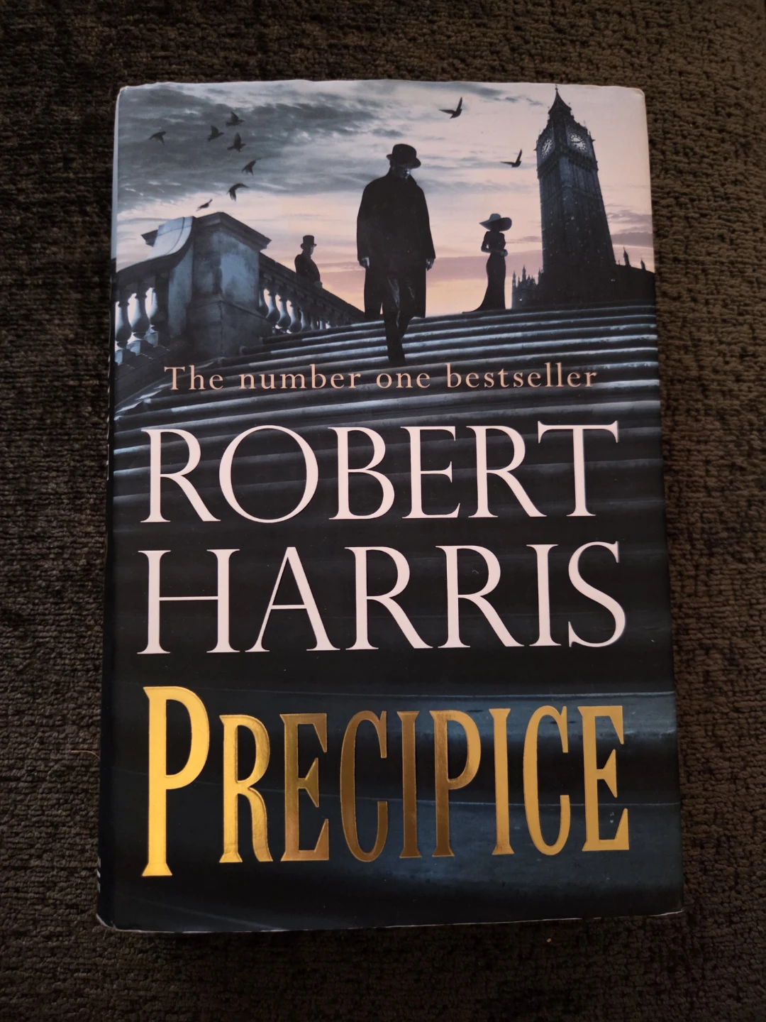 Precipice by Robert Harris - Book