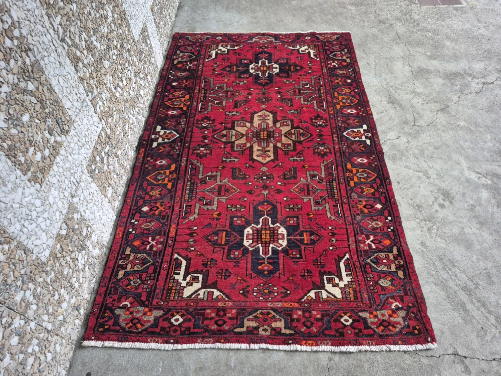 New Genuine Hand Knotted Wool Area Rug From Zanjan
