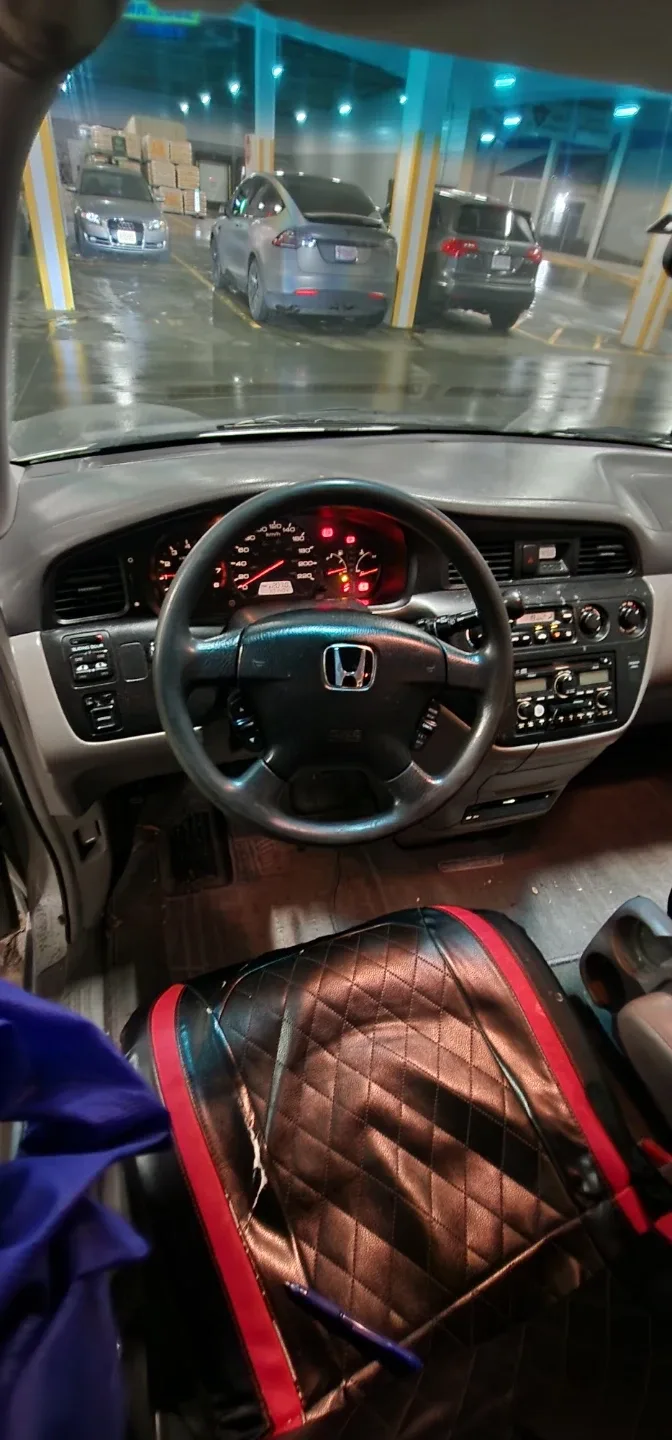 2003 Honda Odyssey Minivan image indicator(9)