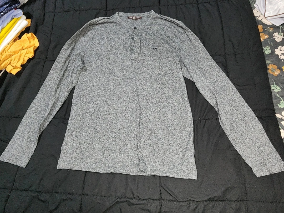 Michael Kors Gray Long Sleeve - Size S - photo 4