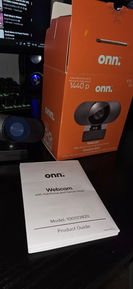 onn. 1440p Webcam with Autofocus and swivel head - photo 3