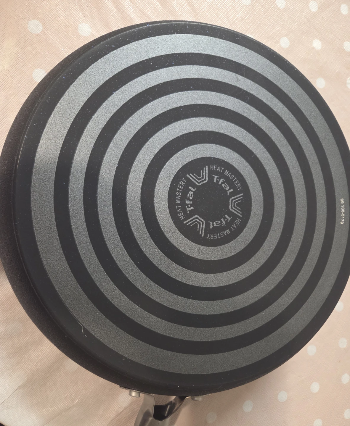 T-fal 12" Frypan - Hard Mineral Coating - photo 3