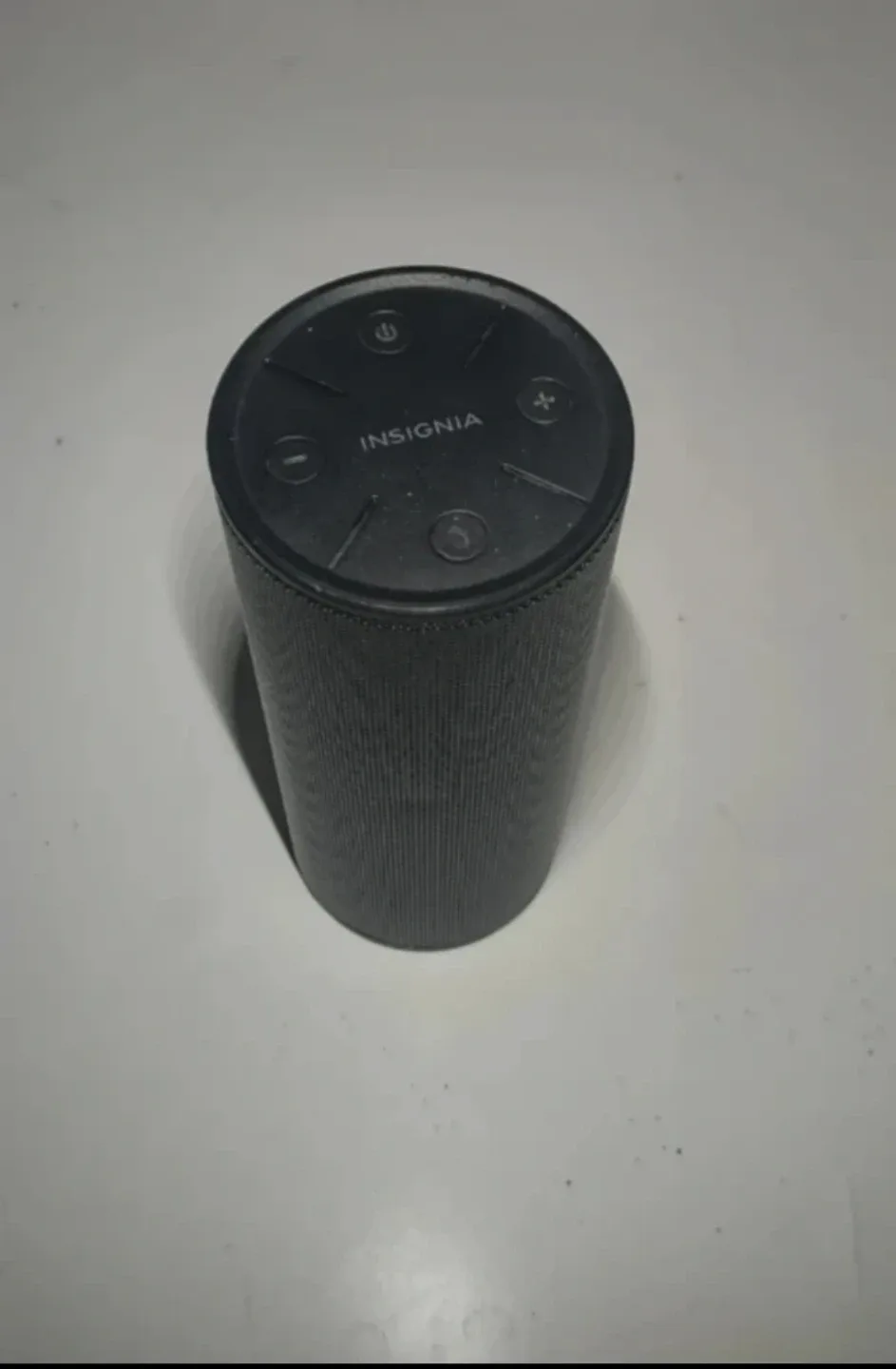 Insignia WAVE 2 Portable Bluetooth Speaker - #Cleanout image indicator(2)