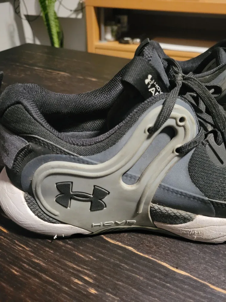 Under Armour HOVR Training Shoes - Size 11 image indicator(3)