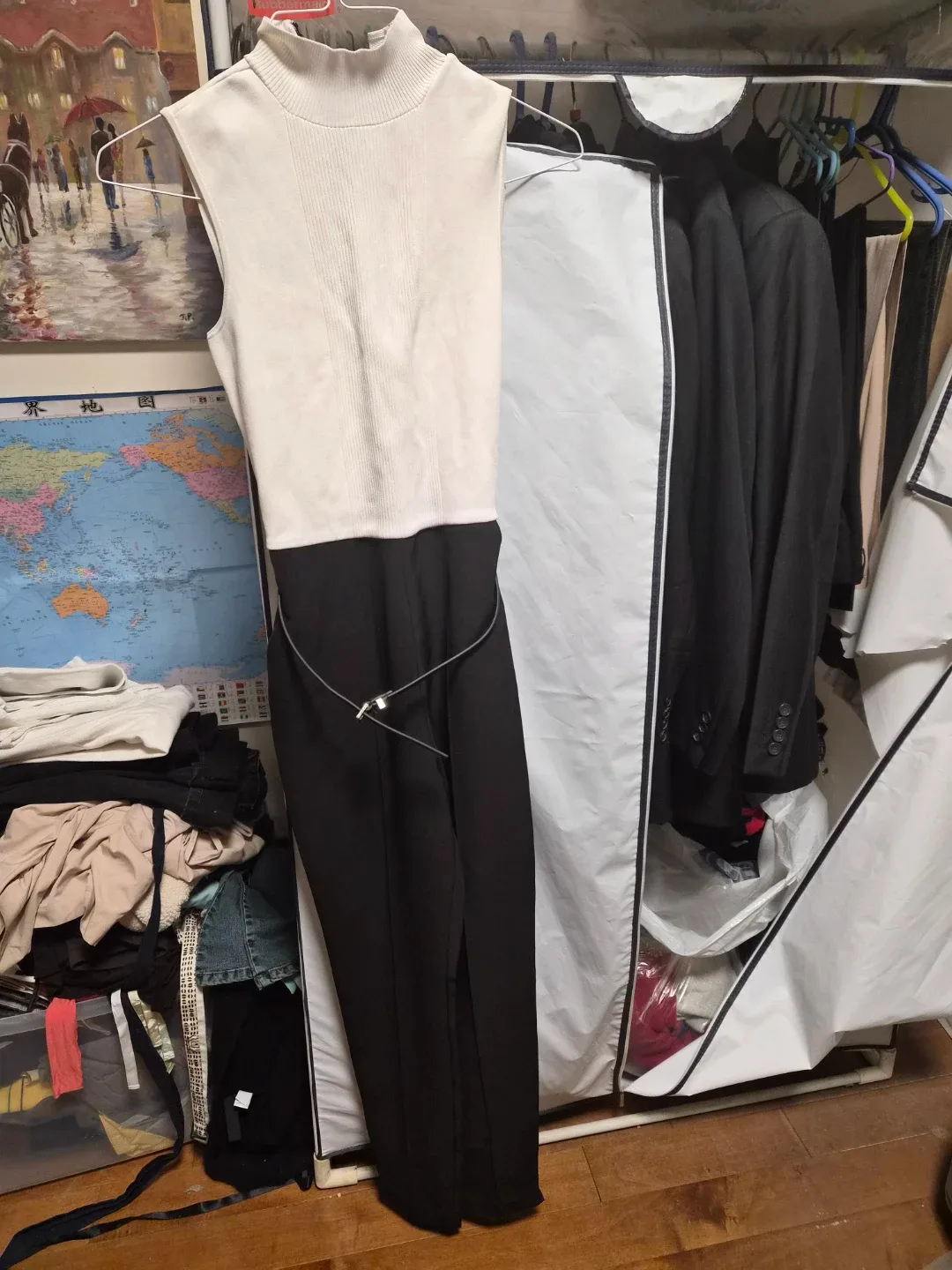 Two-Tone Sleeveless Jumpsuit