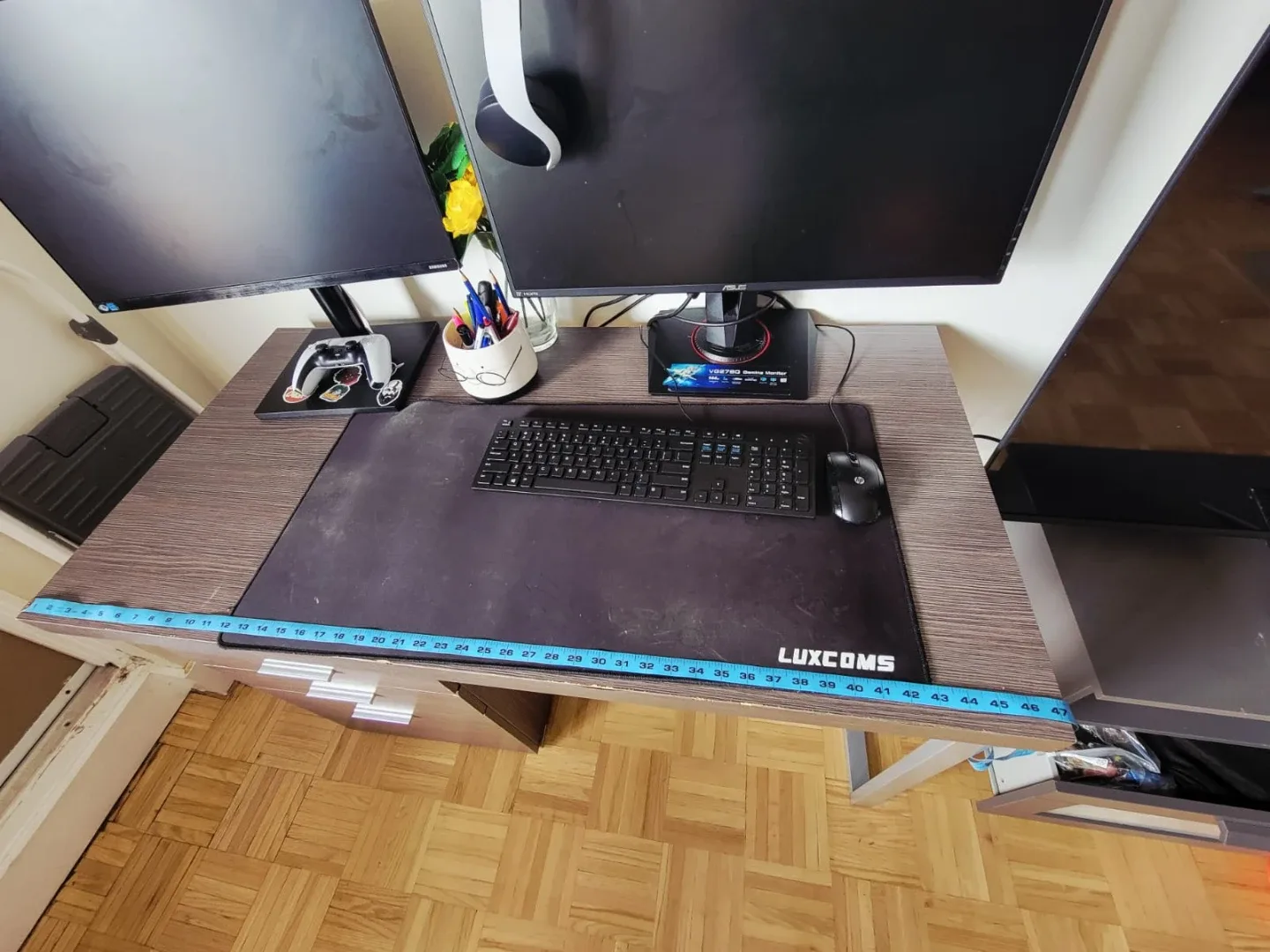 Luxcoms Desk with 3-Drawer Cabinet