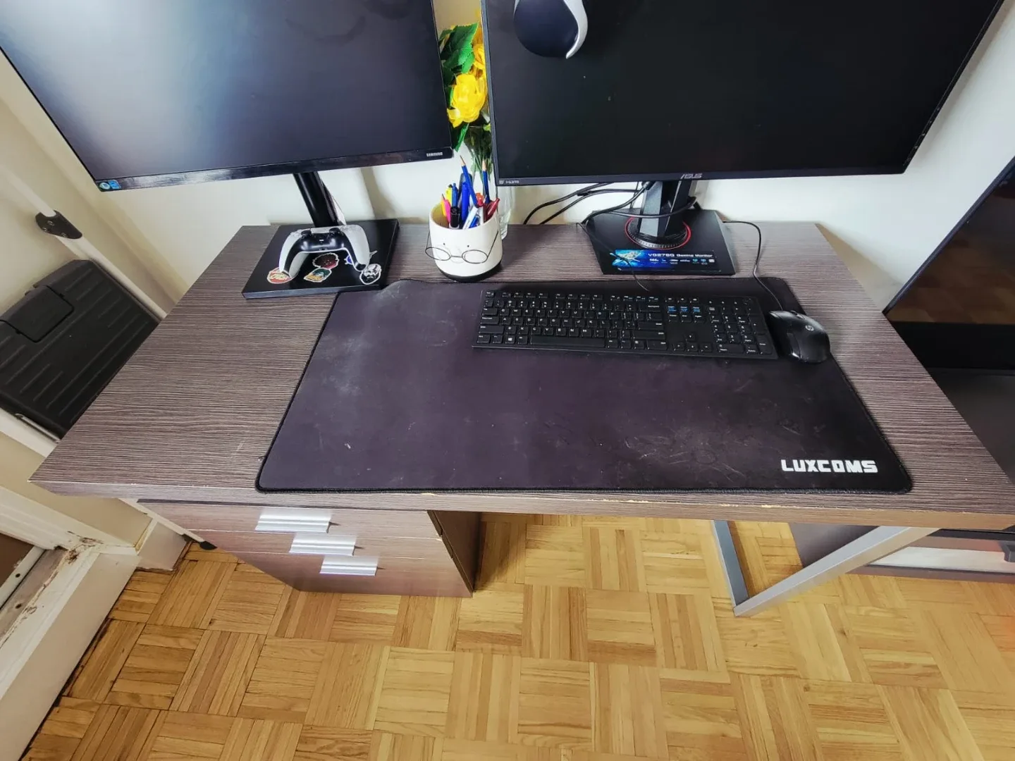 Luxcoms Desk with 3-Drawer Cabinet image indicator(6)