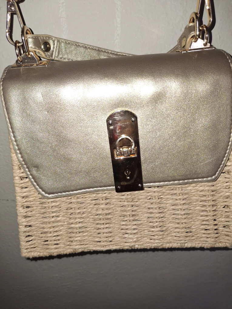 Woven Straw & Gold Crossbody Bag - photo 2