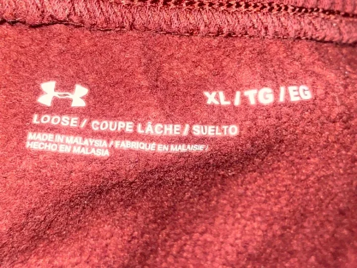 Under Armour XL Red Joggers