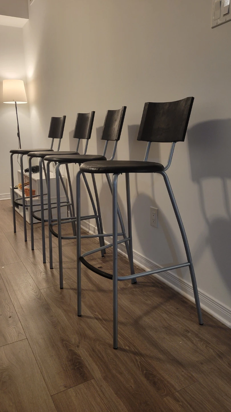 Set of 4 Black Bar Stools - photo 2