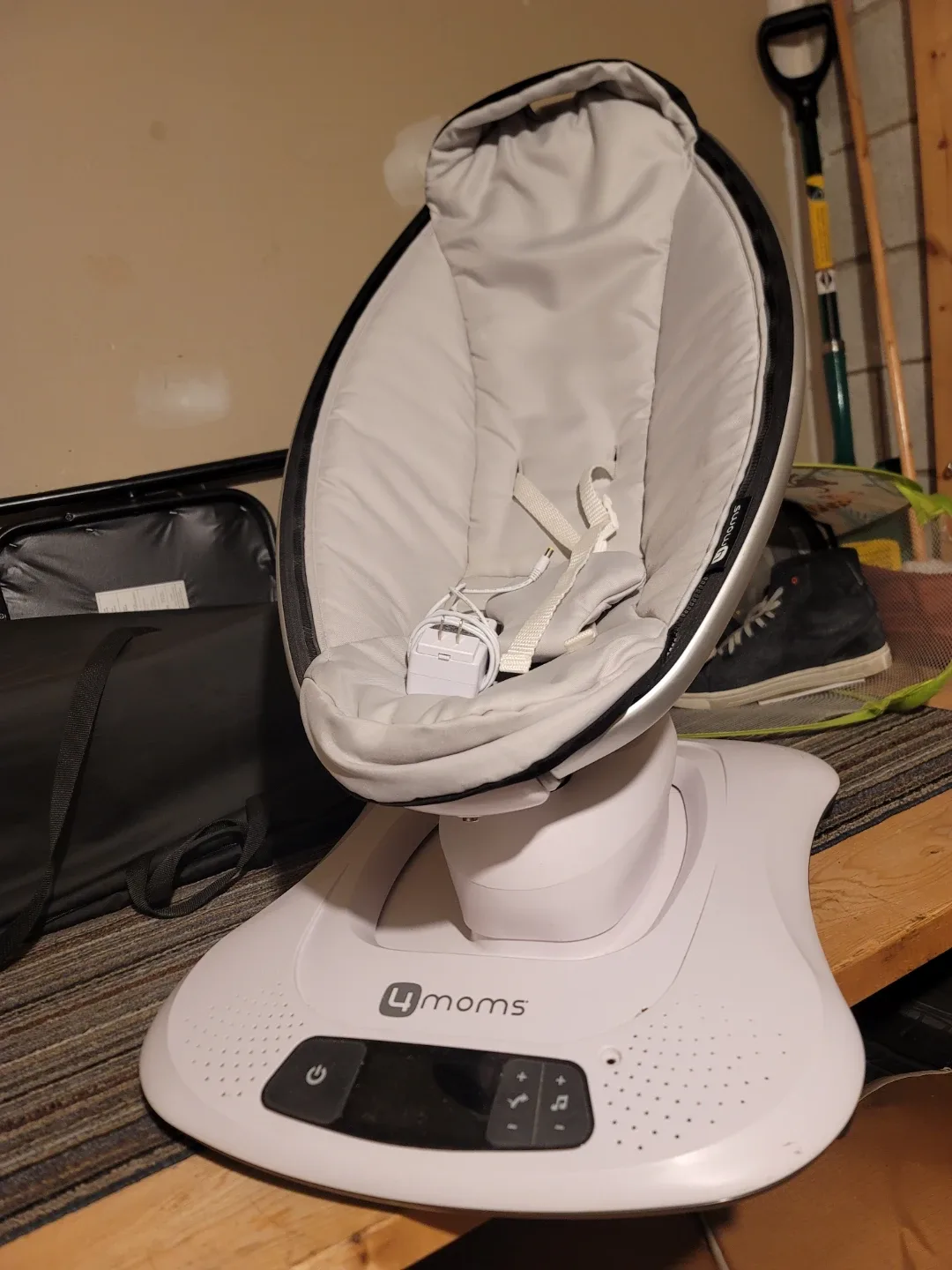 4moms MamaRoo Baby Swing