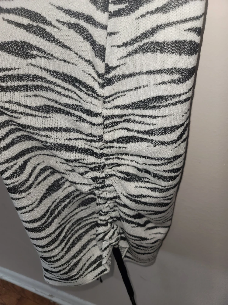 BOLD elements Long Sleeve Dress Zebra Nye Sz Large NWT - photo 5