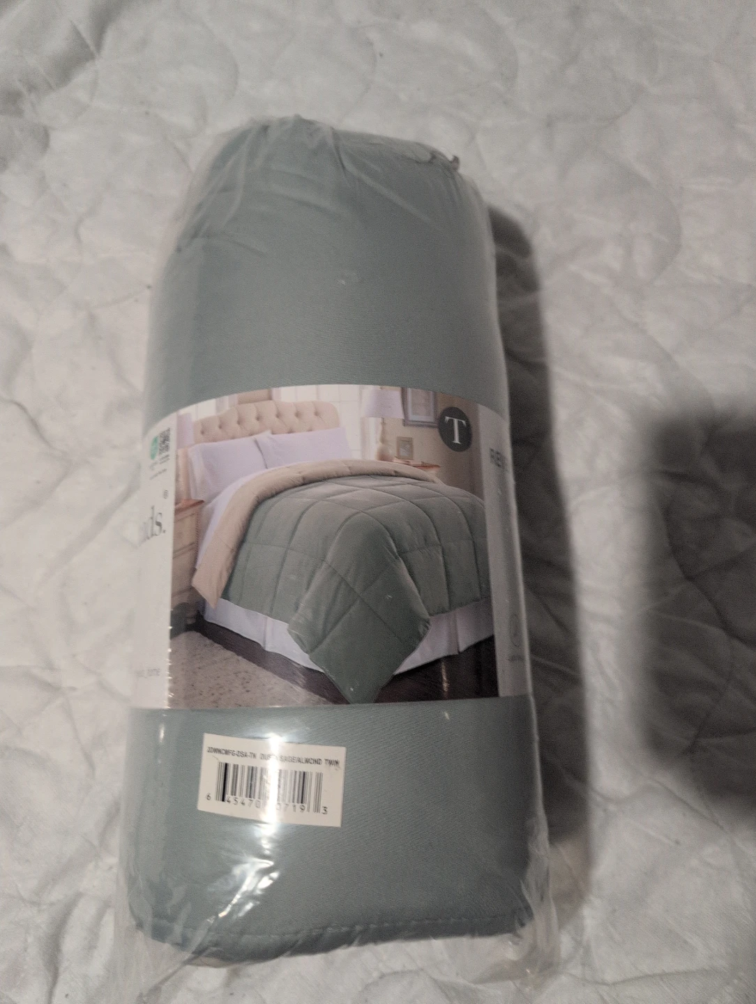 Reversible All Seasons Comforter - Twin Size - photo 2