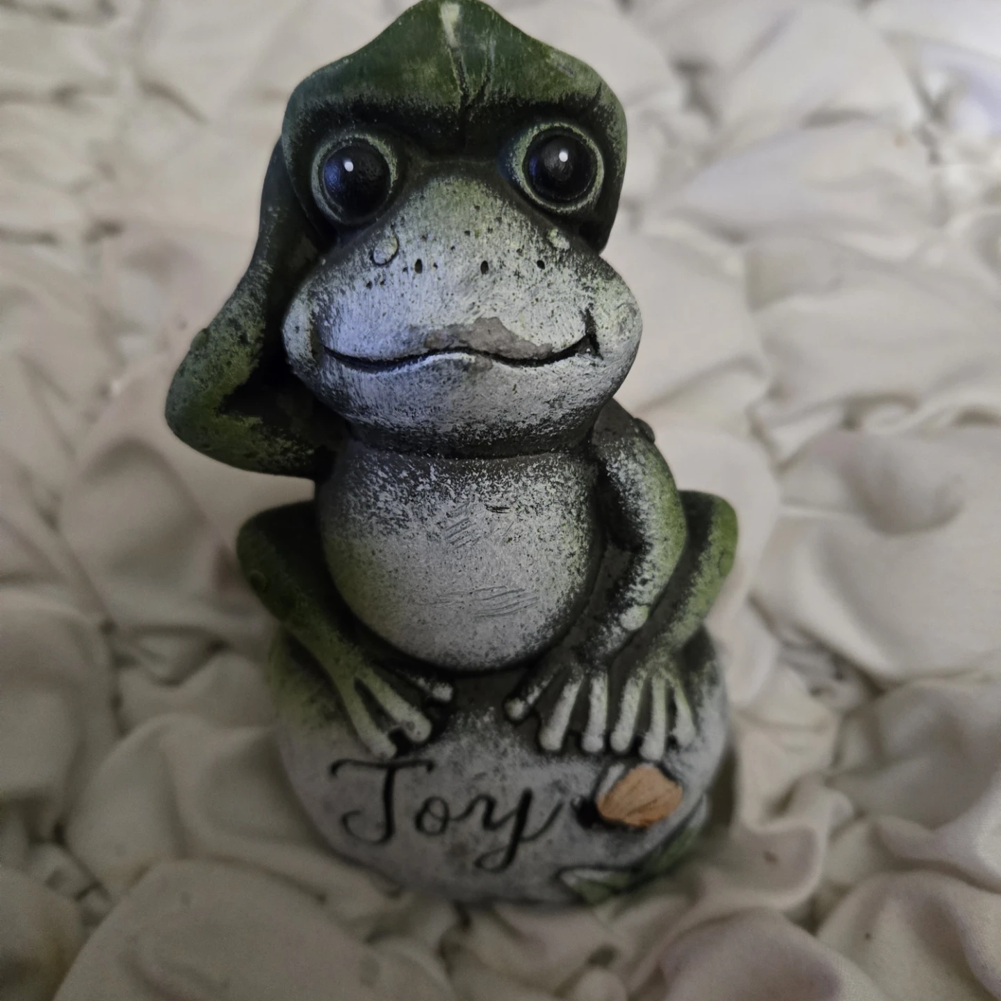 Frog Garden Statue - 'Joy' Decoration