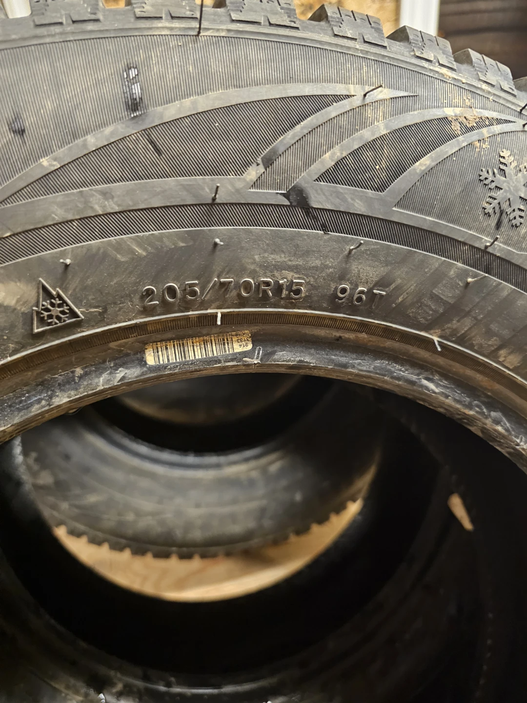 205/70R15 Set of 4 certified Winter Tires full set