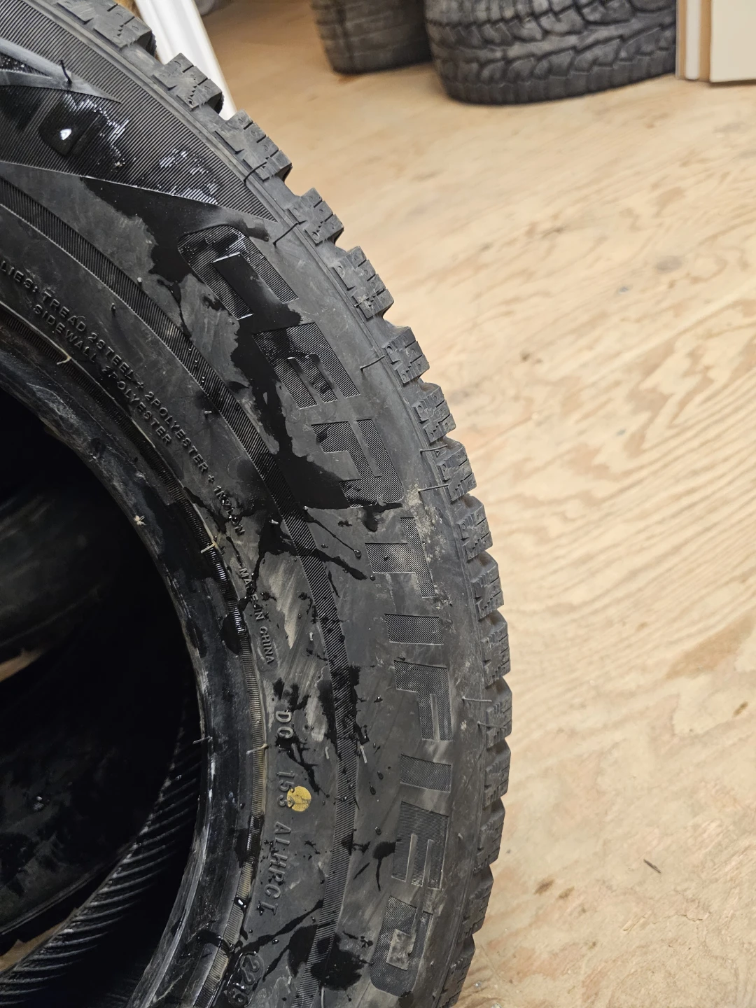 205/70R15 Set of 4 certified Winter Tires full set - photo 3