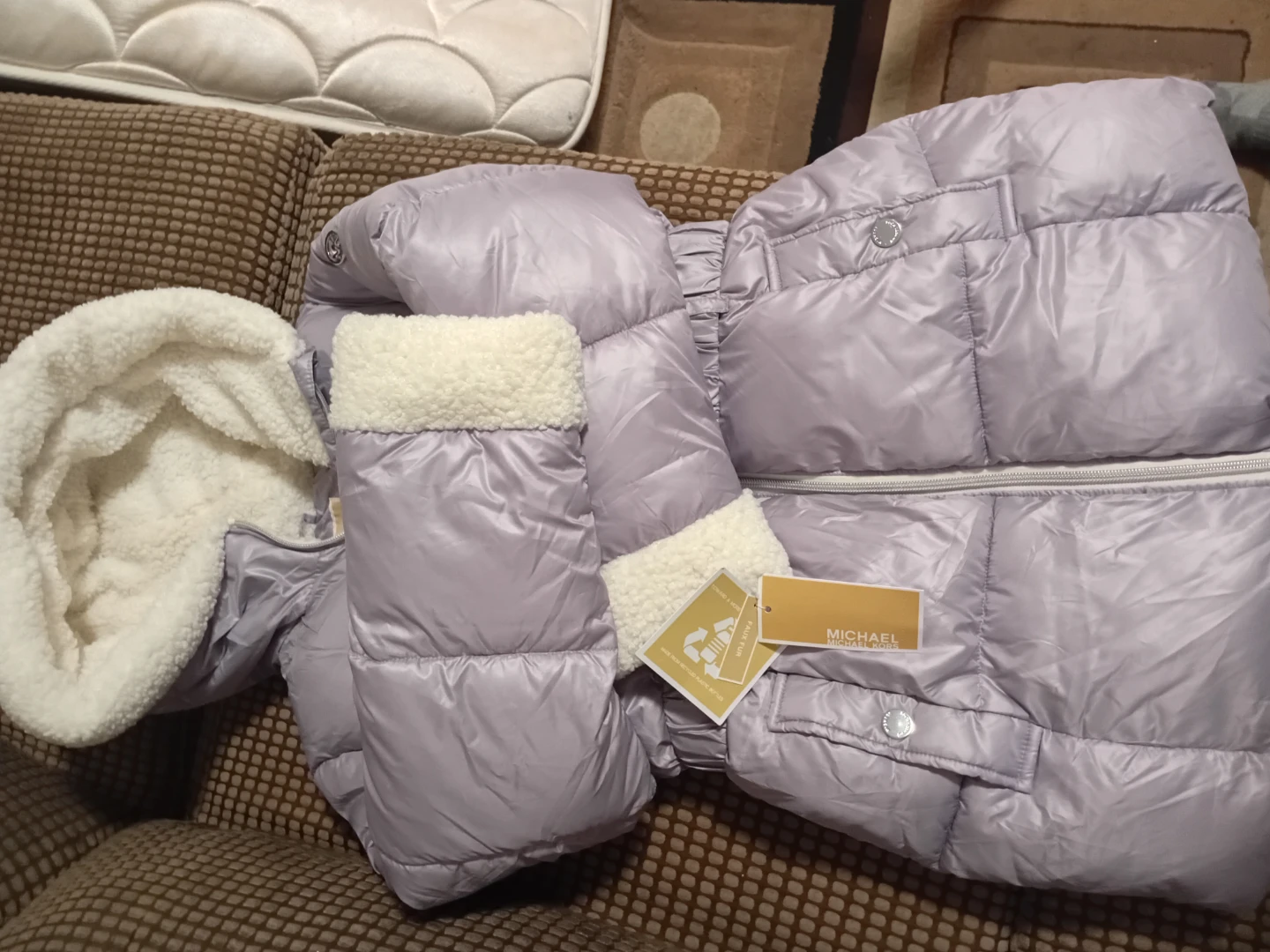 Michael Kors Puffer Jacket, Size 6 - photo 2