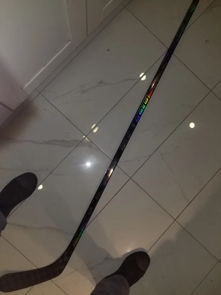 New Bauer Nexus Tracer Black SR Hockey Stick, Right image indicator(2)