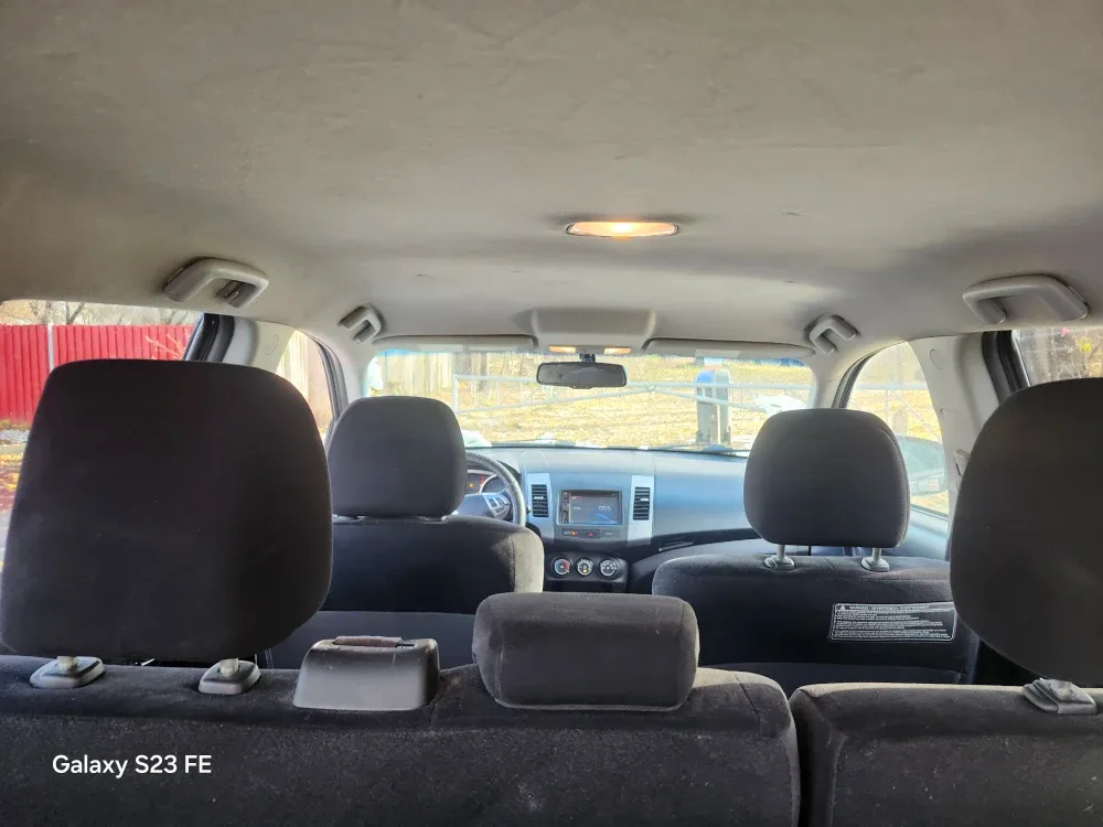 2012 Mitsubishi Outlander 4WD image indicator(7)