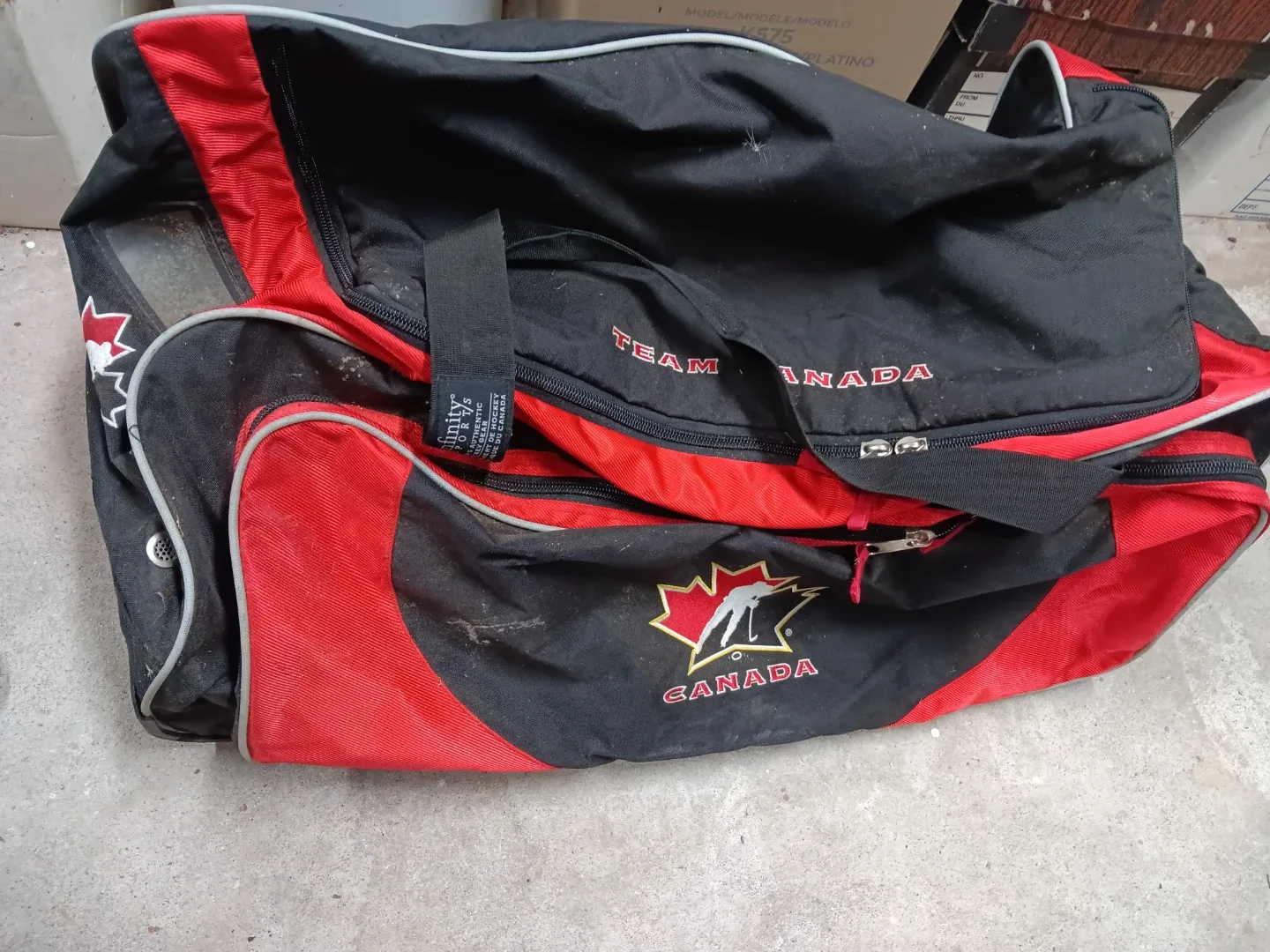 Team Canada Hockey Roller Bag #cleanout