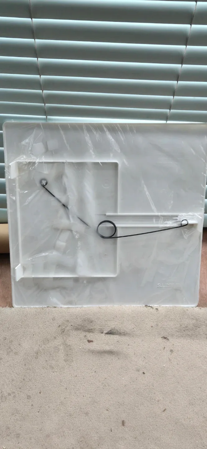 Watts SpringFIT Access Panel 14 in. x 14 in. image indicator(2)