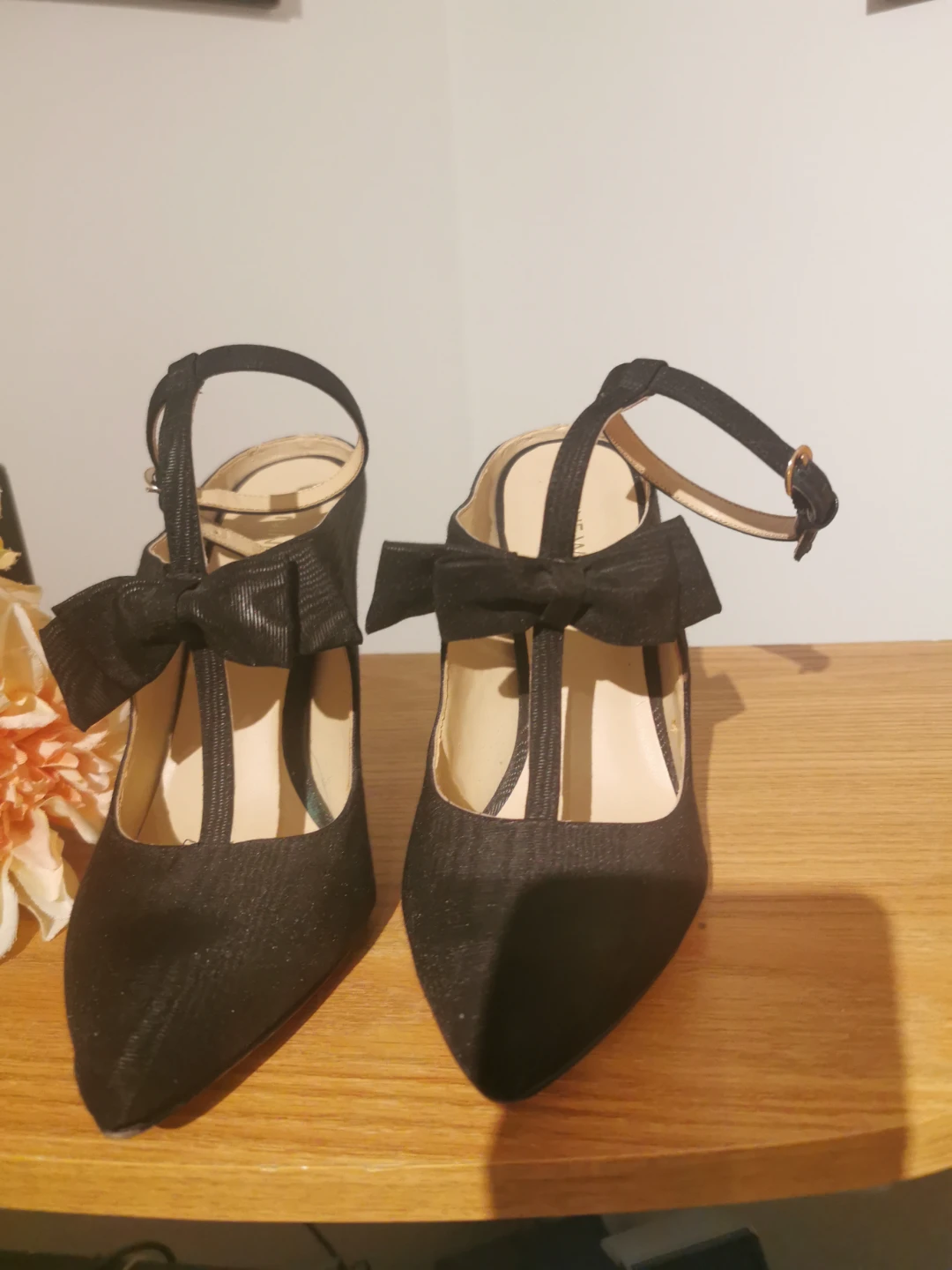 Nine West Black Heels with Bow s7.5 - photo 3