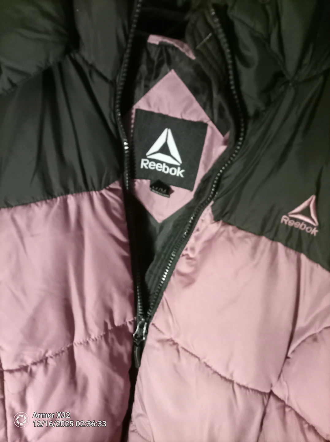Reebok Puffer Jacket - Pink & Black - photo 2