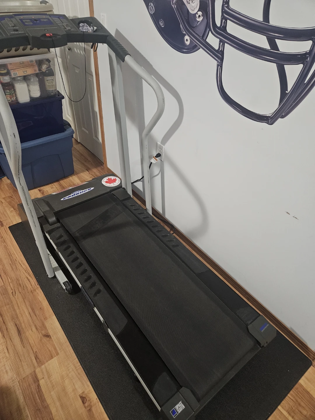 Weslo Cadence 400 CS Treadmill - photo 2