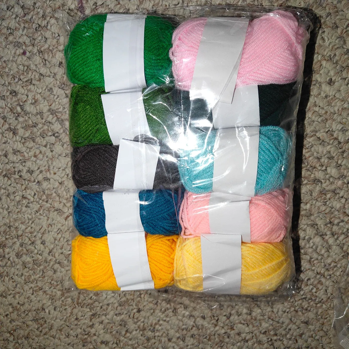 Assorted Colour Yarn Bundle - New!