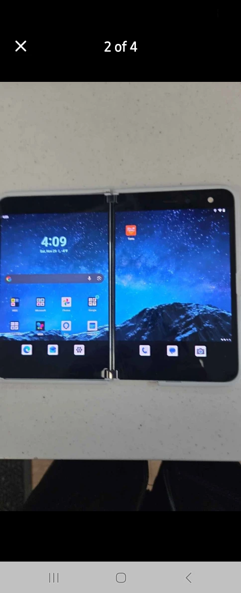 Microsoft Surface Duo - photo 2