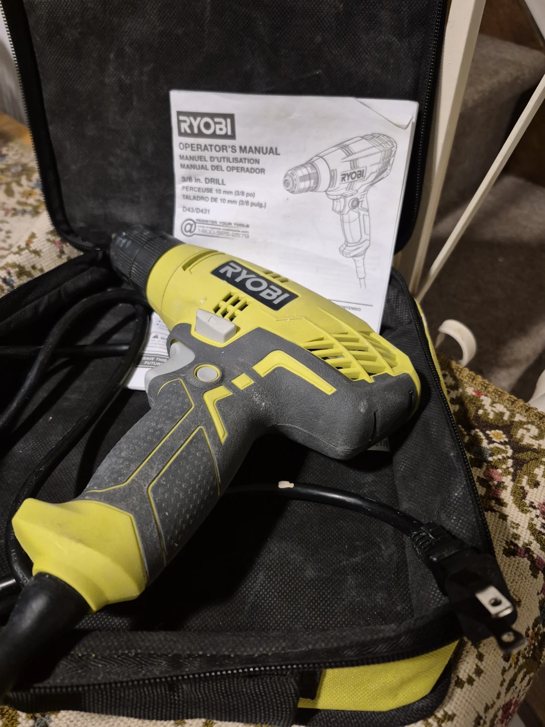 Ryobi 3/8 in. Drill, used in good condition, plug in - photo 2
