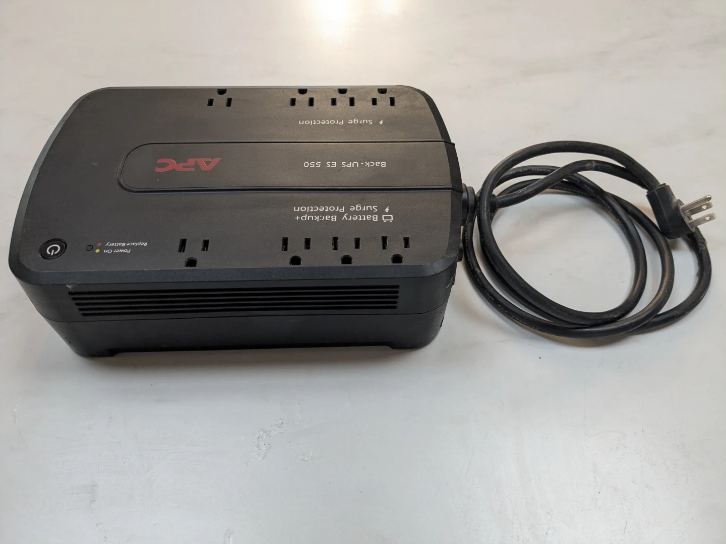 APC Back-UPS ES 550 - photo 3