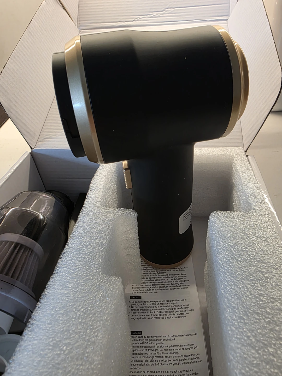 Cordless Handheld Vacuum Cleaner - Black & Gold - photo 3