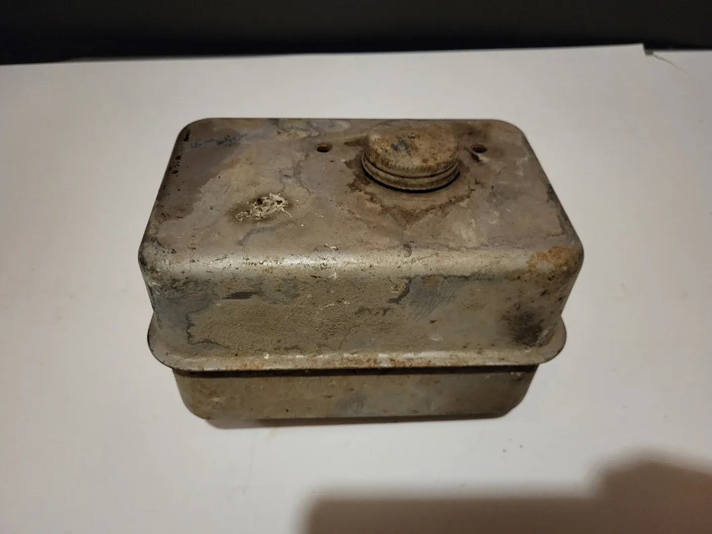 Metal Gas Tank for Small Engine Repair