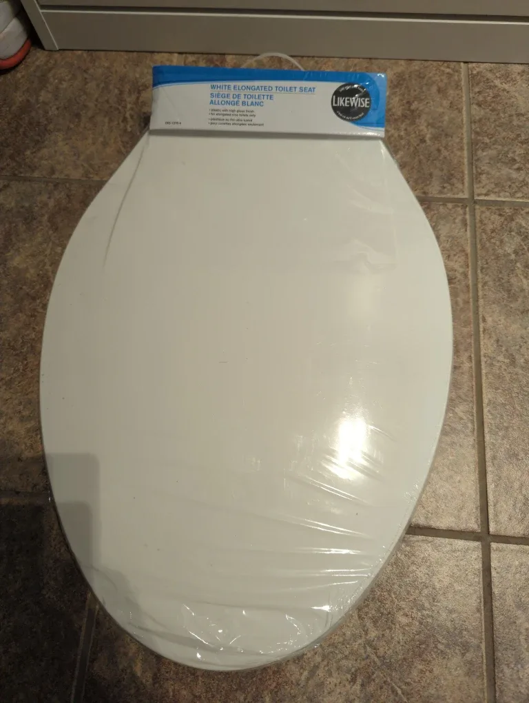 #Cleanout: White Elongated Toilet Seat image indicator(2)