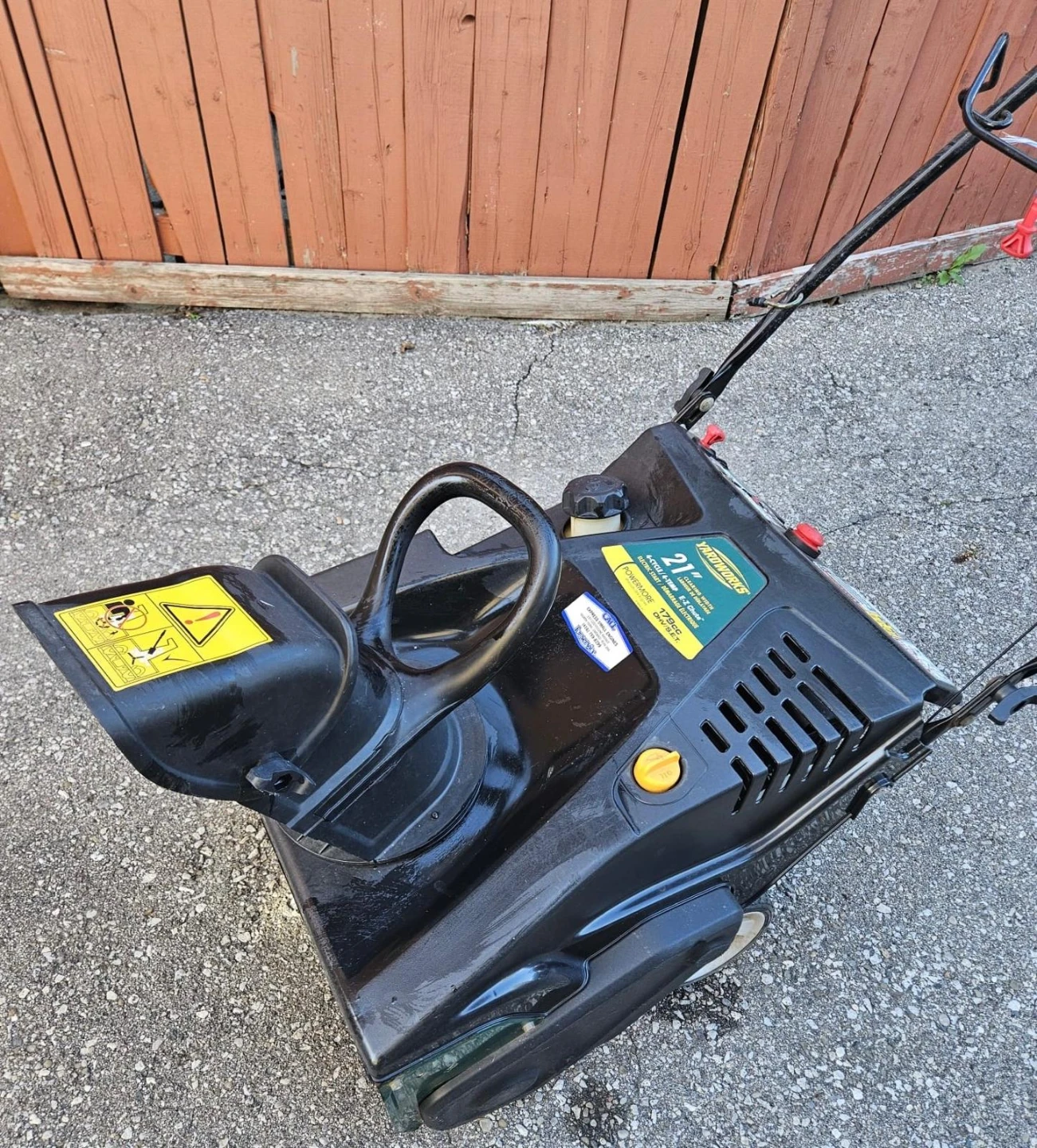 Yardworks 21" Snow Blower