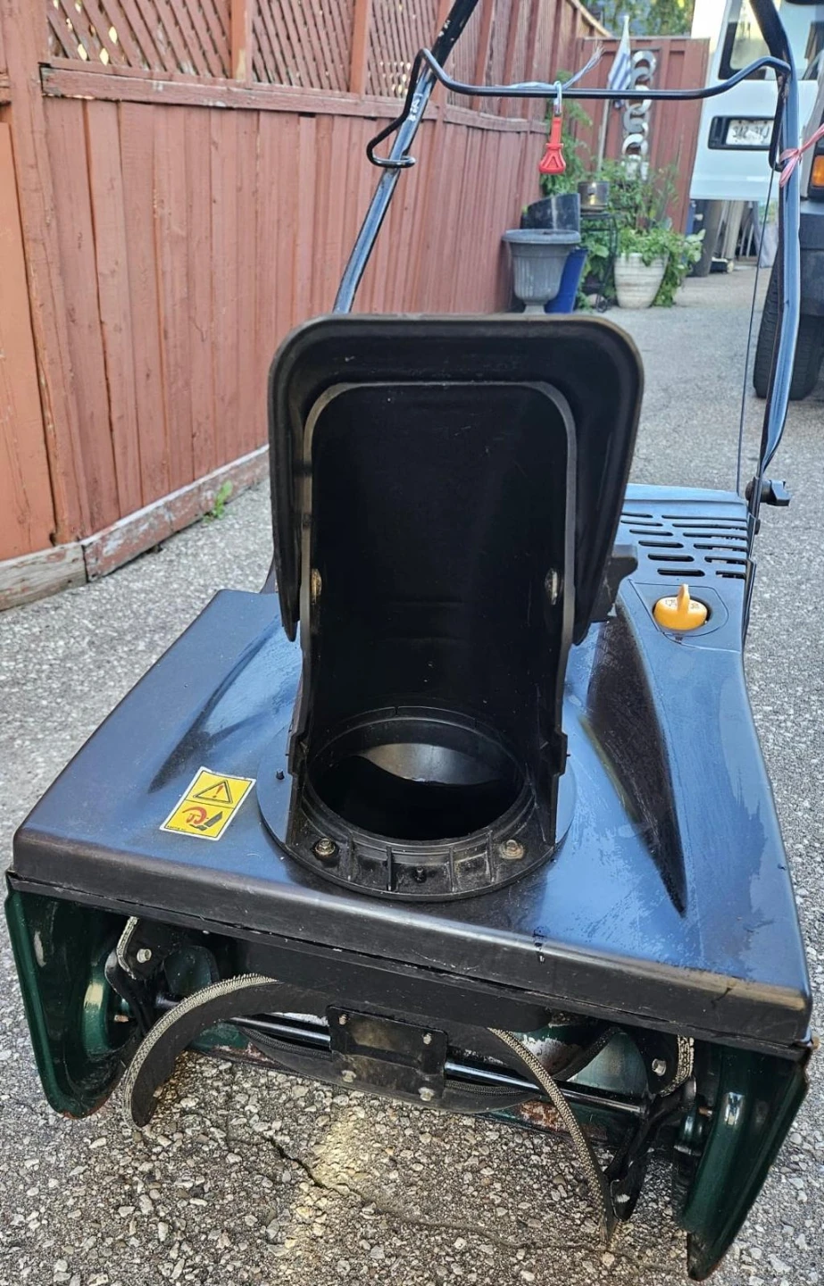 Yardworks 21" Snow Blower - photo 4