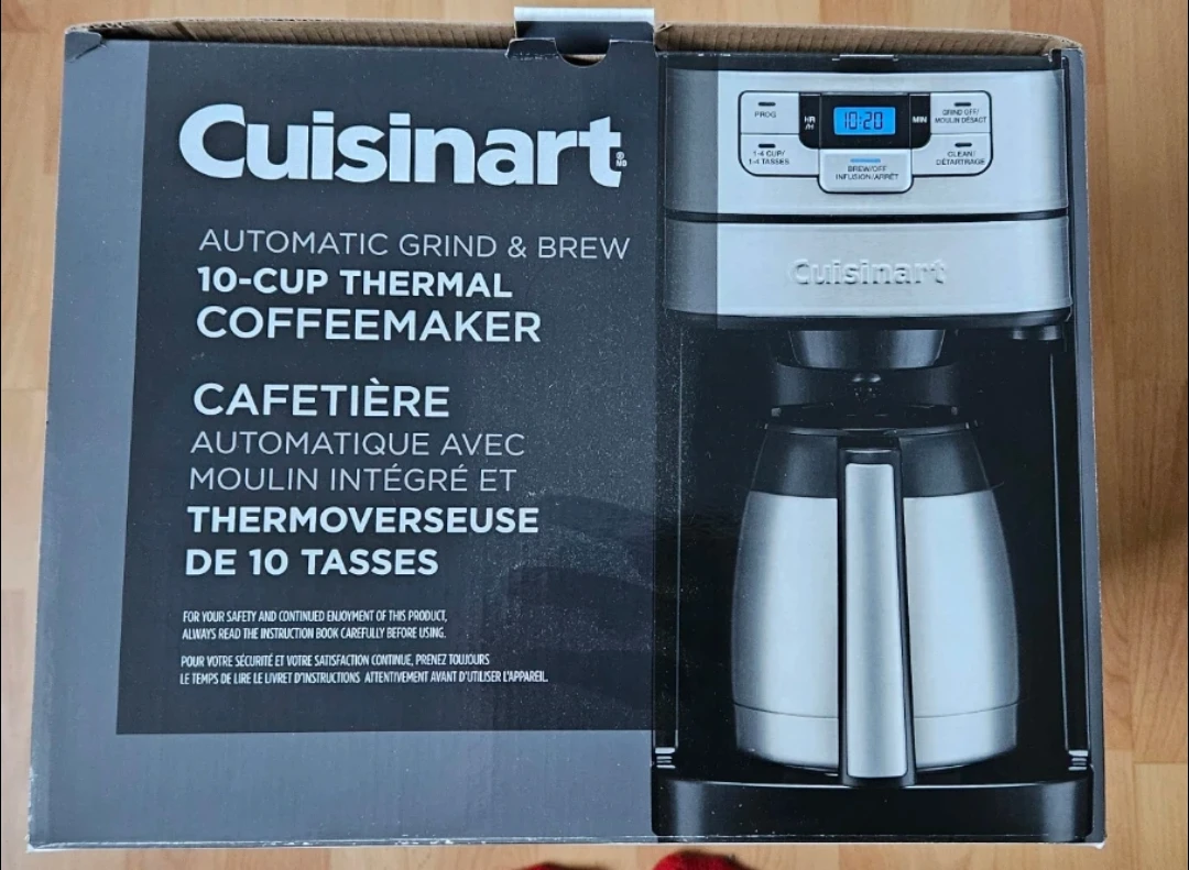 NEW - Cuisinart Automatic Grind & Brew 10-Cup Coffeemaker - photo 2