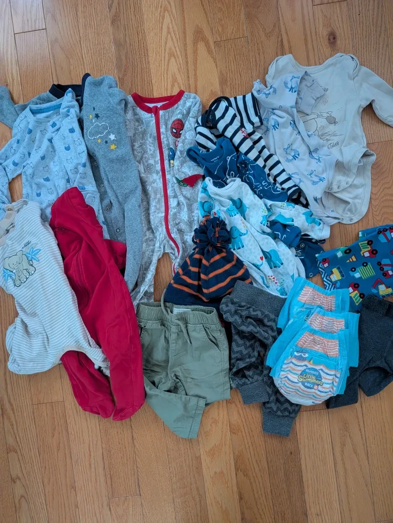 #Cleanout Baby Clothes Bundle 6-12 month image indicator(2)
