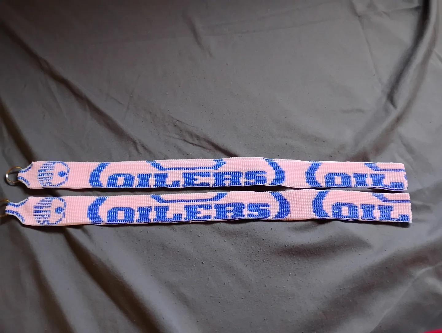 Edmonton Oilers Beaded Lanyard image indicator(5)