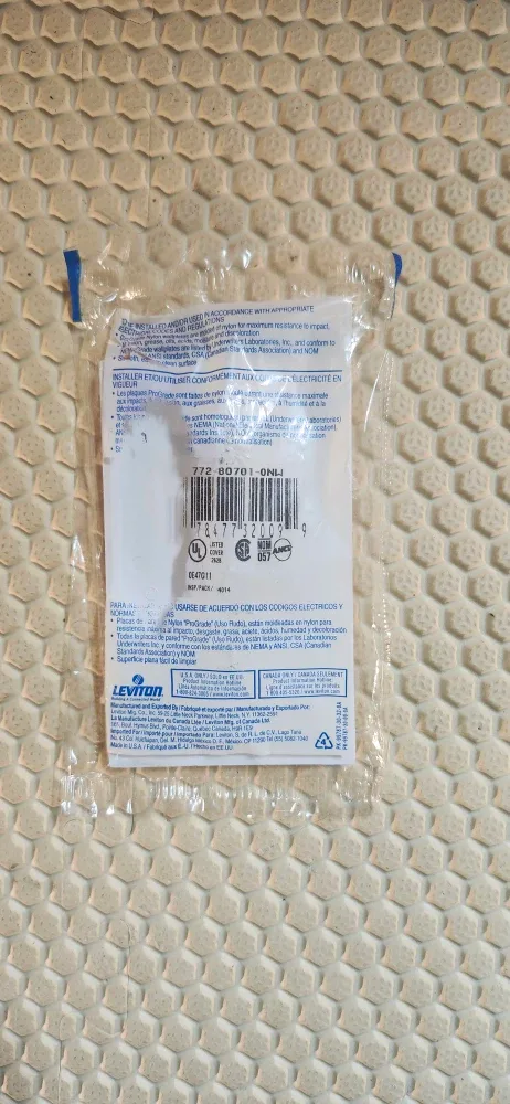 Leviton Nylon Wallplate - New in Package! image indicator(2)