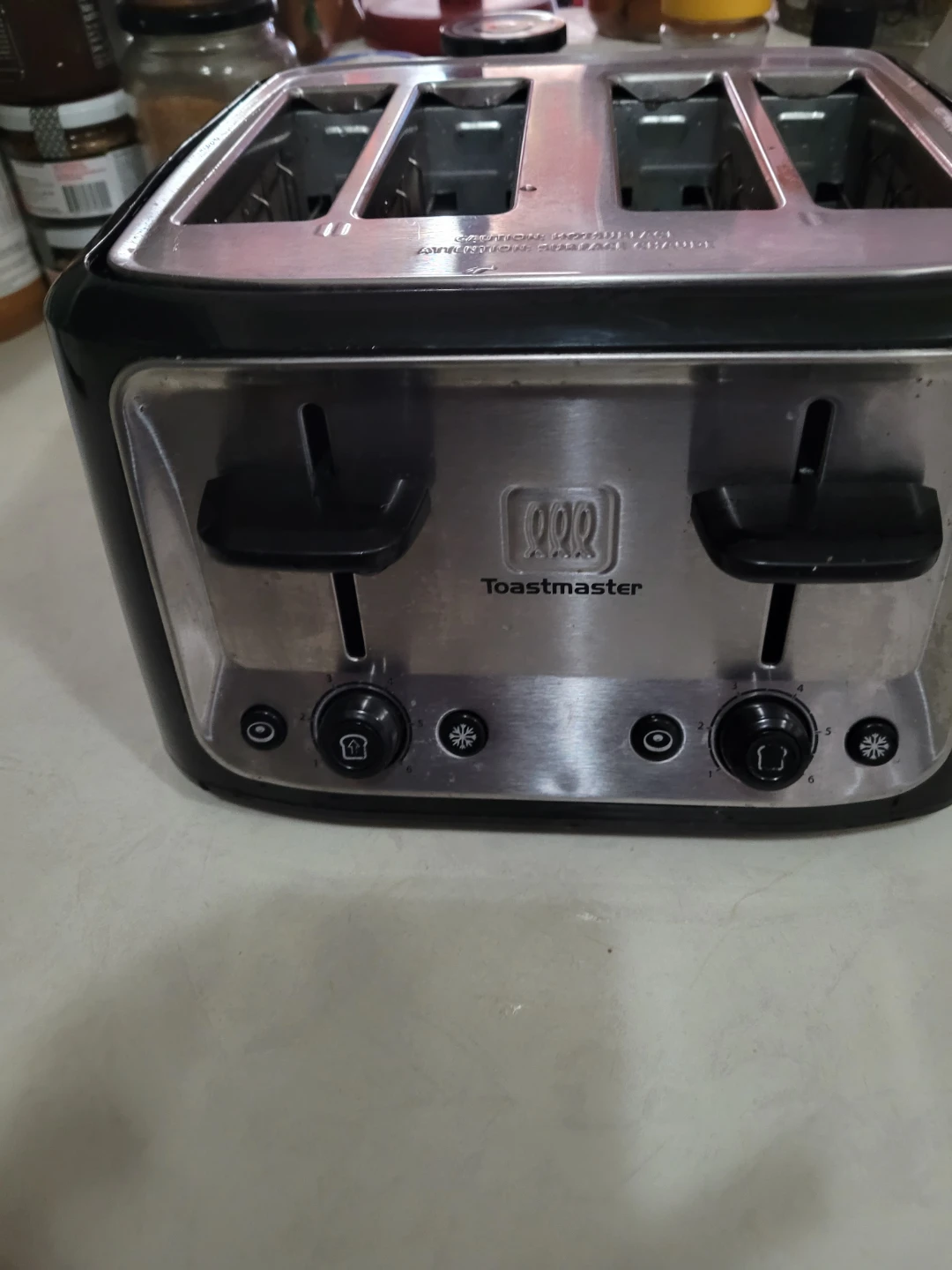 Toastmaster 4-Slice Toaster - photo 2