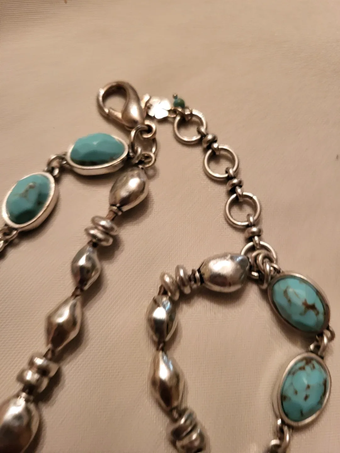 Turquoise & Silver Tone Necklace image indicator(4)