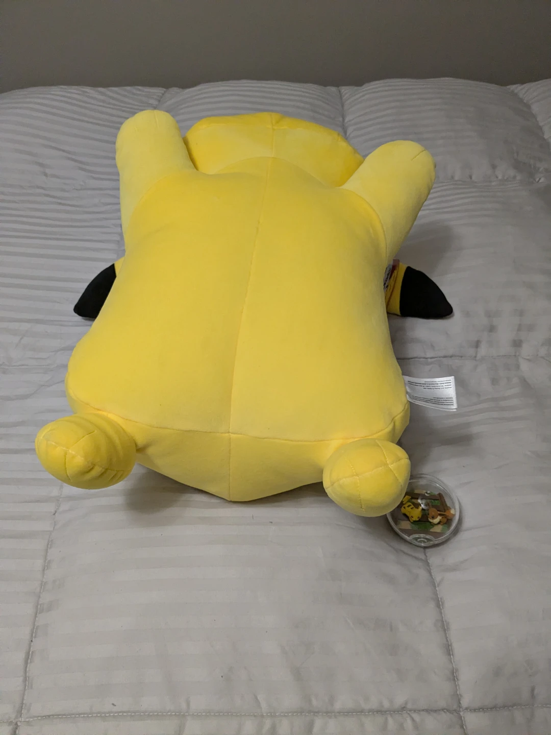 Pikachu Sleeping Plush and figure - photo 3