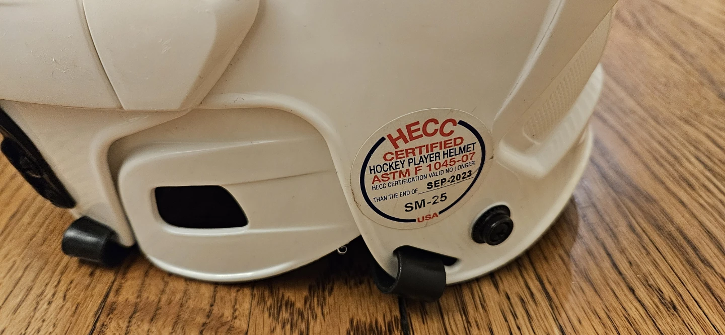 Youth Hockey Helmet (Size Small) - photo 3