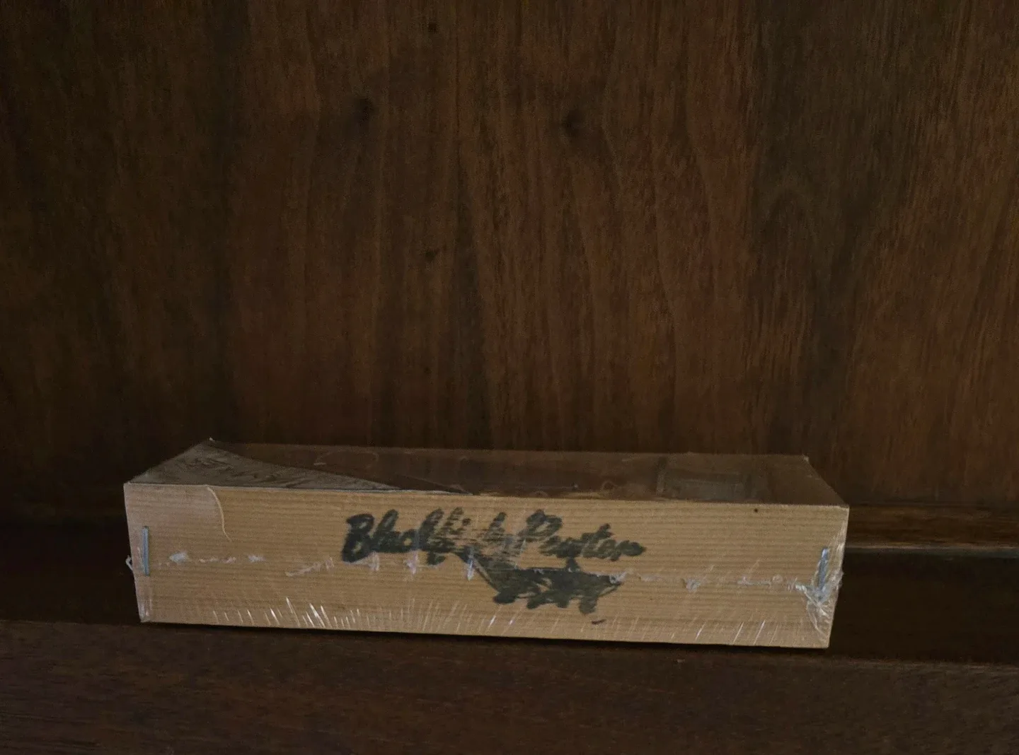 Wonkies Blackfish Pewter Candle Holder Set - New image indicator(2)