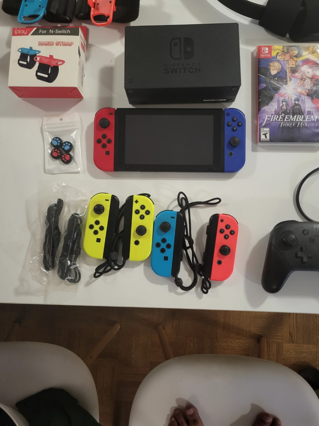 Nintendo Switch Bundle with Games & Accessories - photo 2