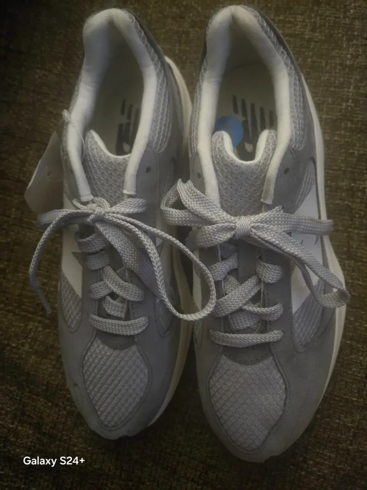 New Balance CT302 Grey Sneakers - Size 8 image indicator(2)