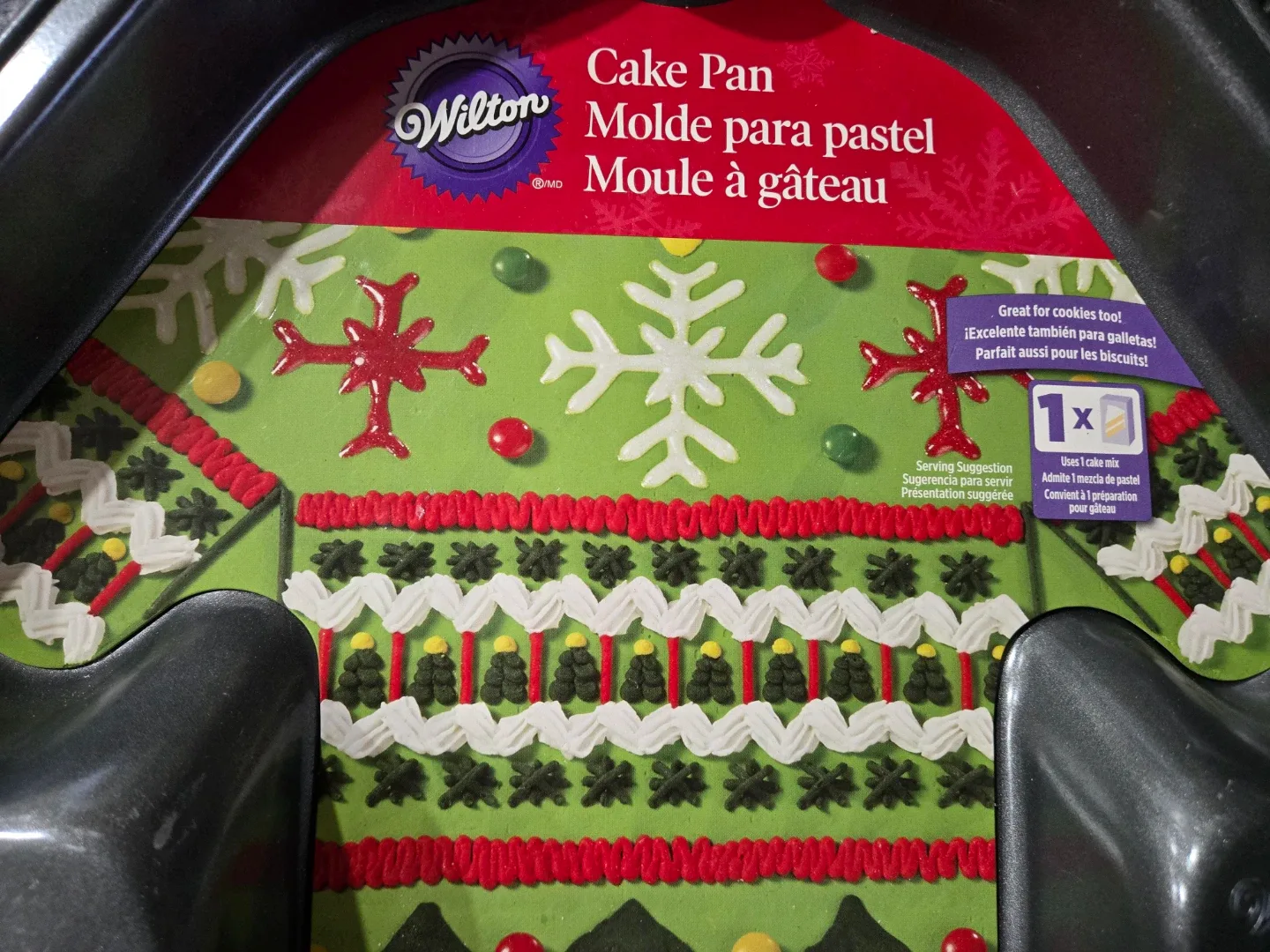Wilton Cake Pan - Christmas Sweater Shape image indicator(3)